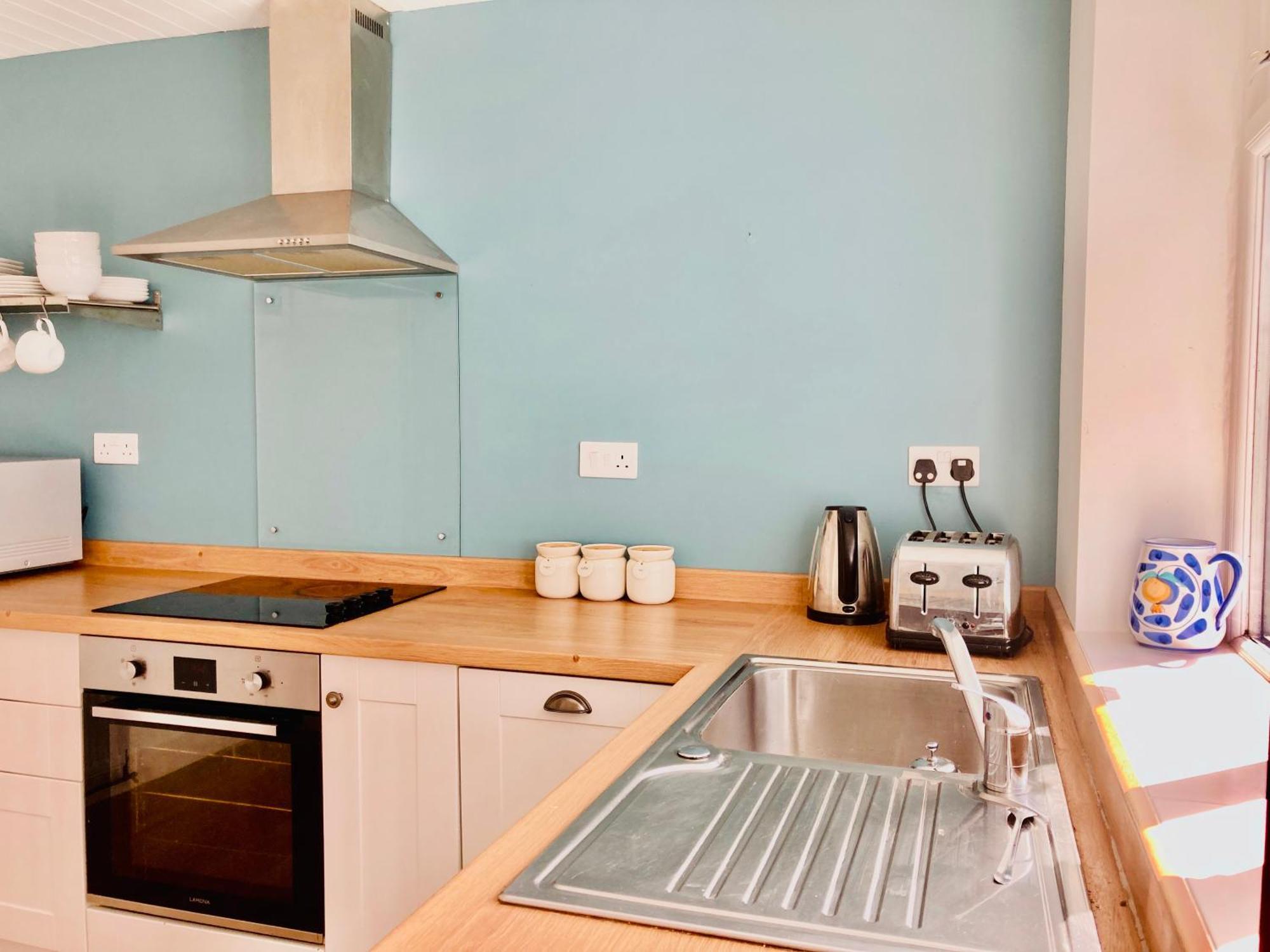 Welcoming Bungalow With Parking And Garden St Agnes  Exteriör bild